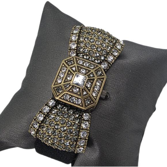 Heidi Daus Crystal Deco Bow Hidden Watch/Bracelet - Leather Band - New Battery - Picture 4 of 12